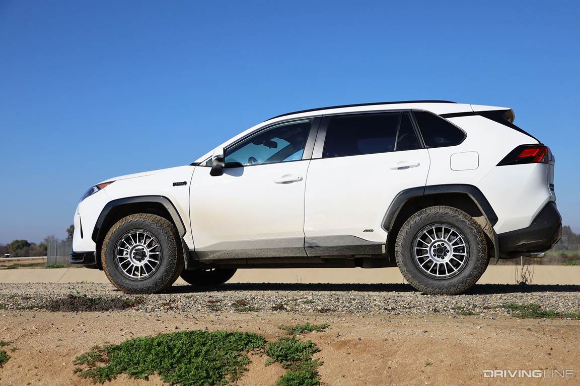 nomad-grappler-rav4-prime-18.jpg