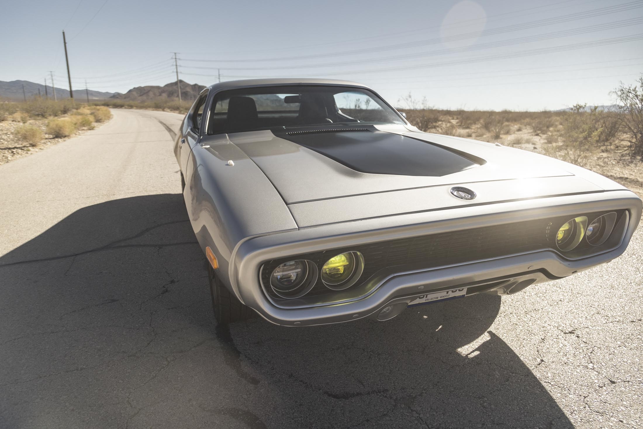 silver-car-front-horizon_BB1A8299.jpg