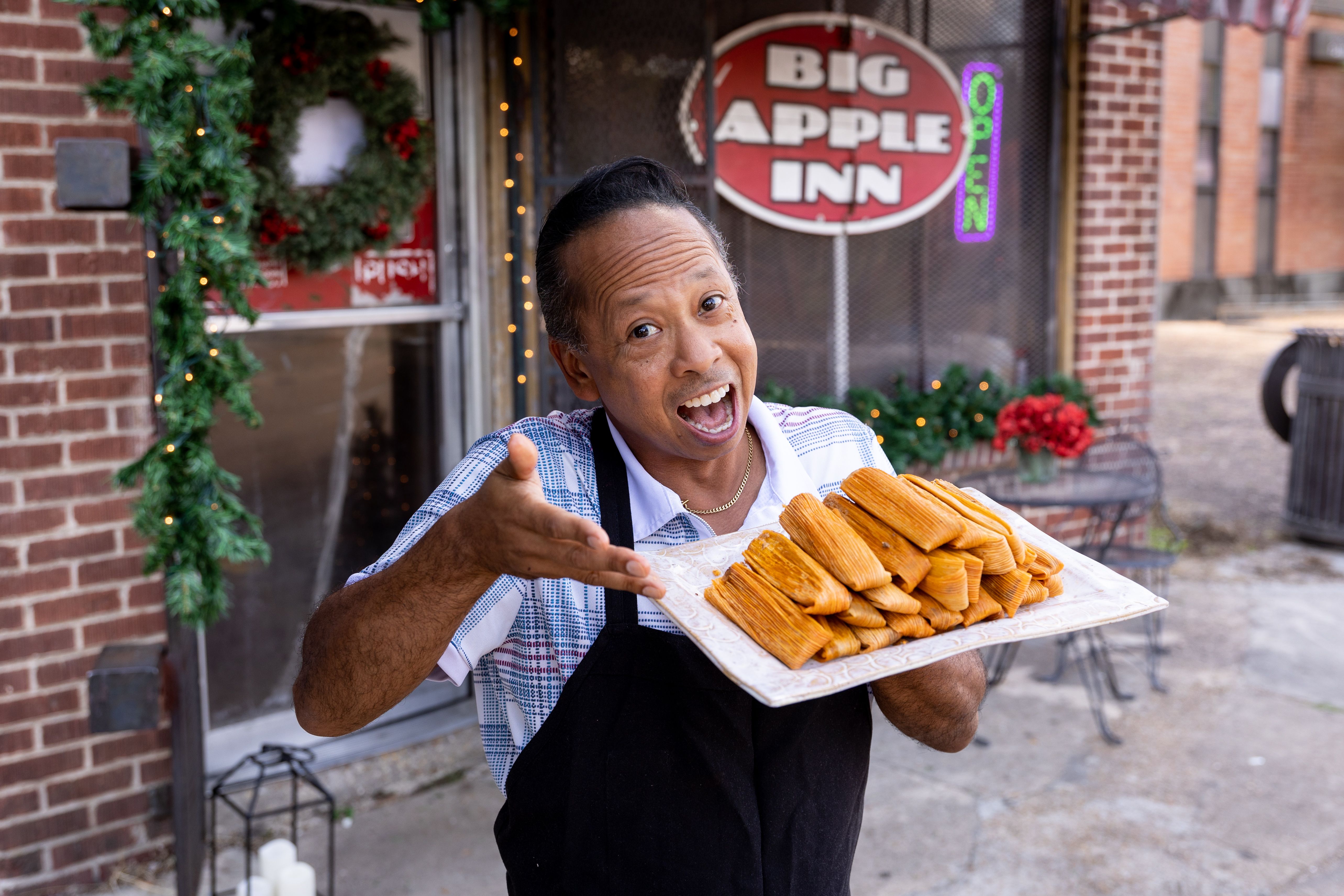 Big Apple Inn Pig Ear Sandwich Recipe Dandk Organizer