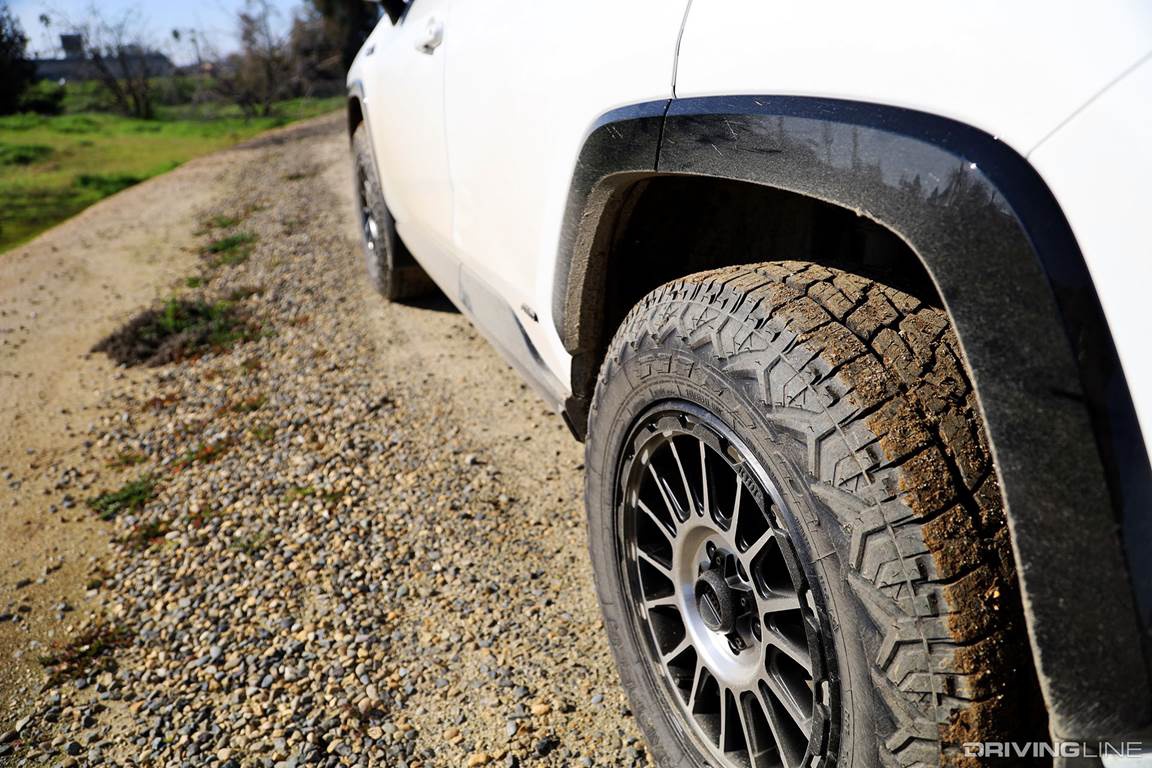 nomad-grappler-rav4-prime-15.jpg