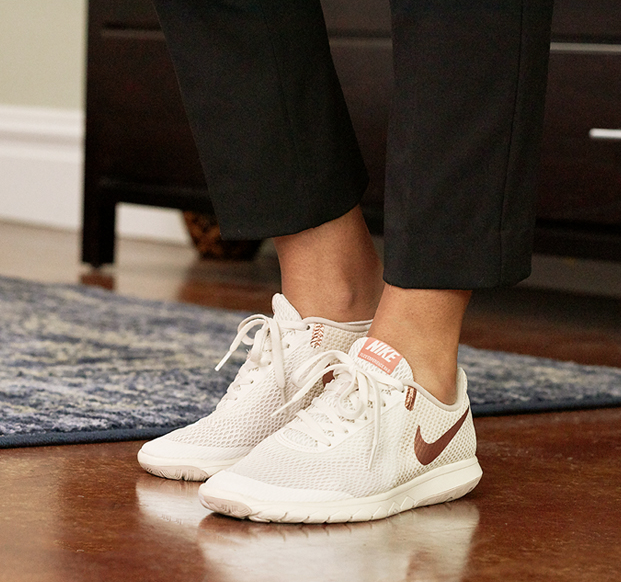 nike flex experience rn 6 rose gold